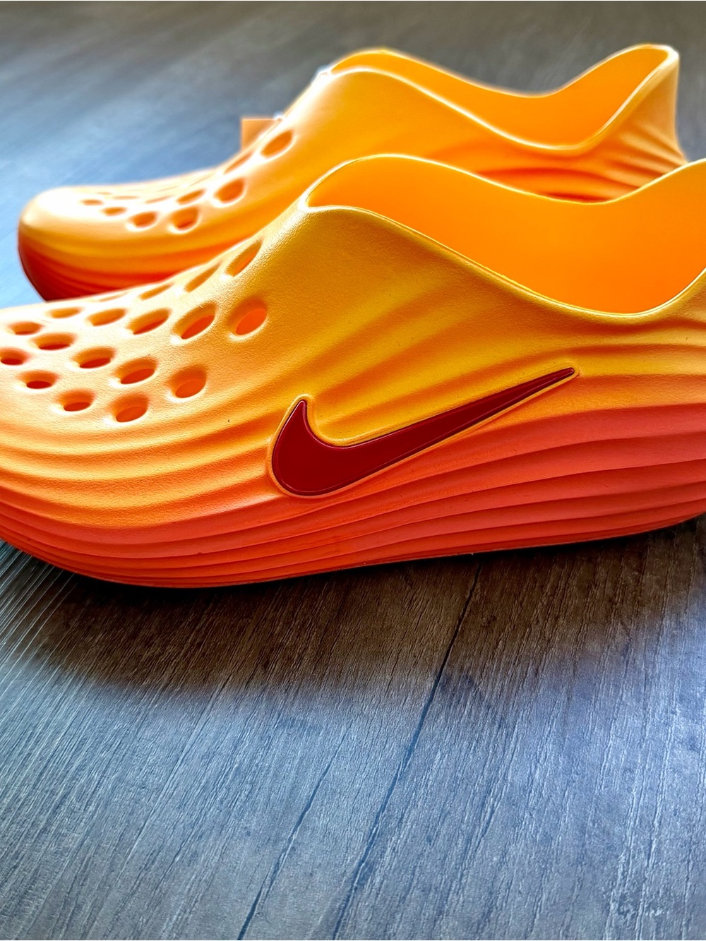 Nike ReactX Rejuven8 Topaz Gold Men 10 Women 11 HV5060-700 NEW